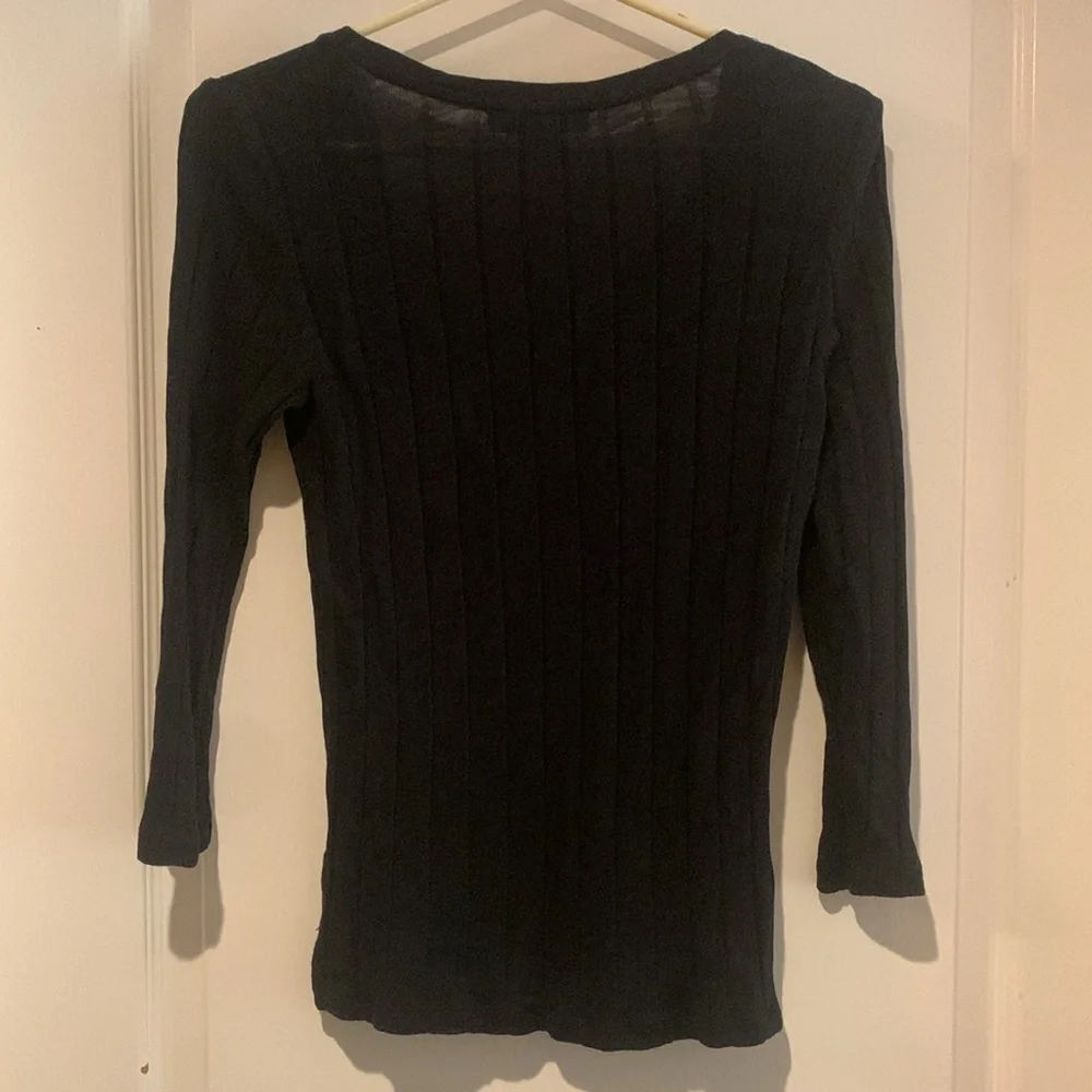 Sanctuary Black Ribbed 3/4 Sleeve Fitted Blouse - Picture 4 of 6
